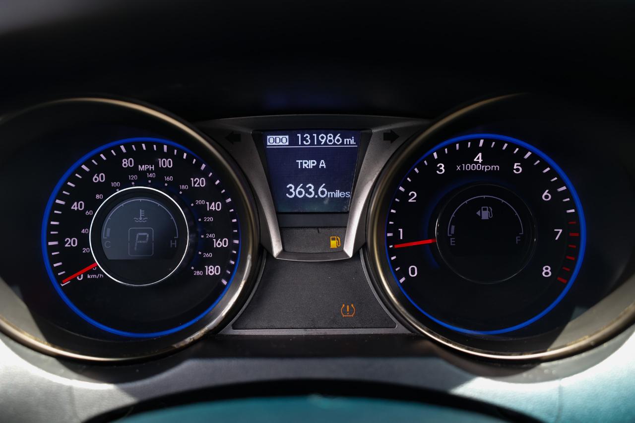Hyundai Genesis Coupe  2013