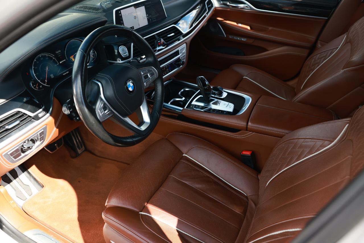 BMW 740e photo 6