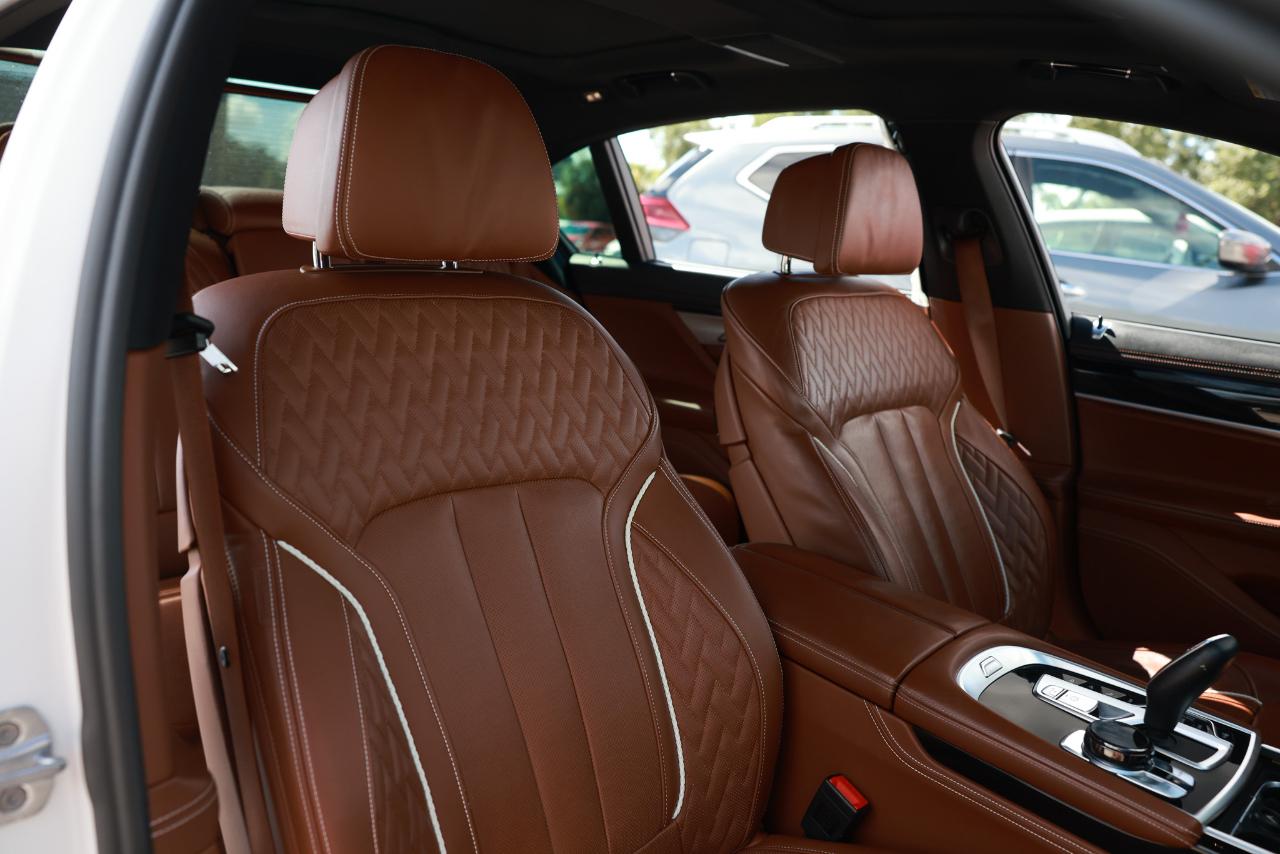 BMW 740e photo 18