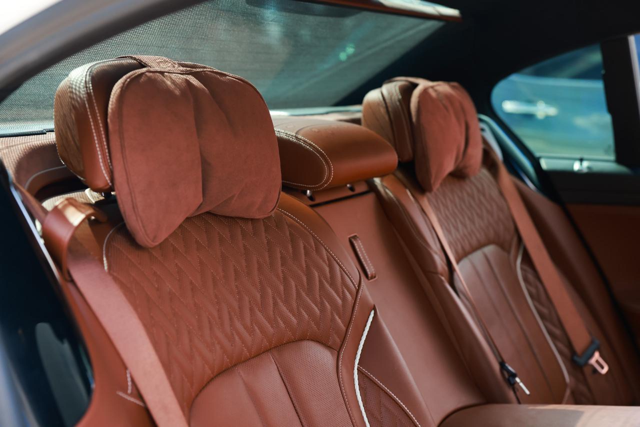 BMW 740e photo 31