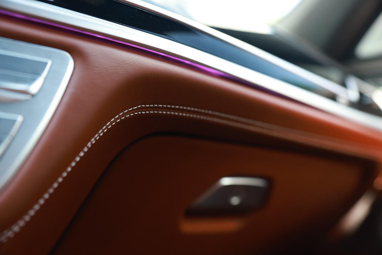BMW 740e photo 34