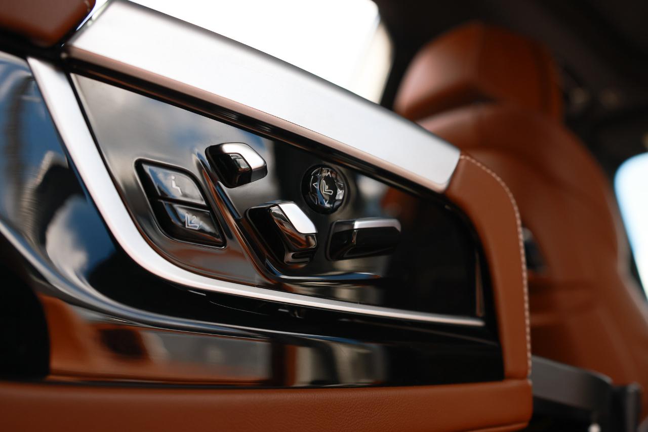 BMW 740e photo 43