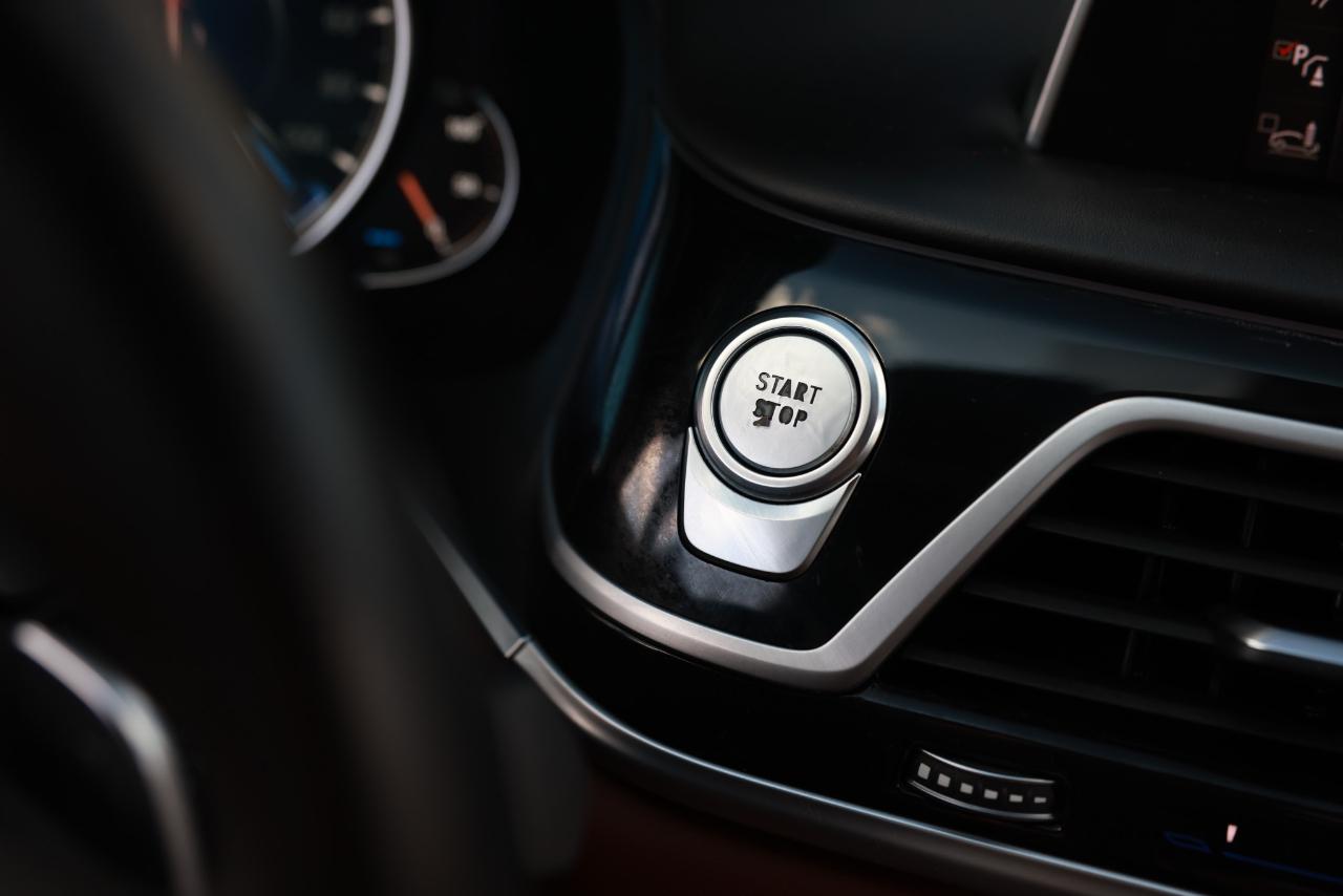 BMW 740e photo 50