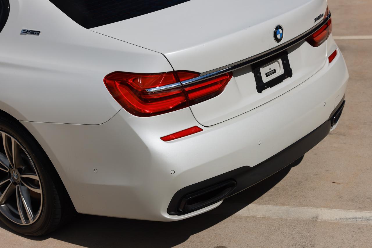 BMW 740e photo 59