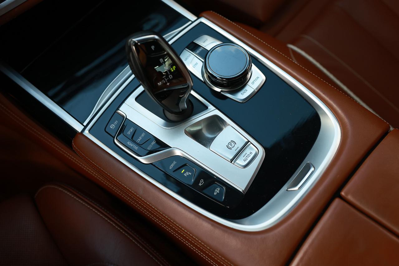 BMW 740e photo 60