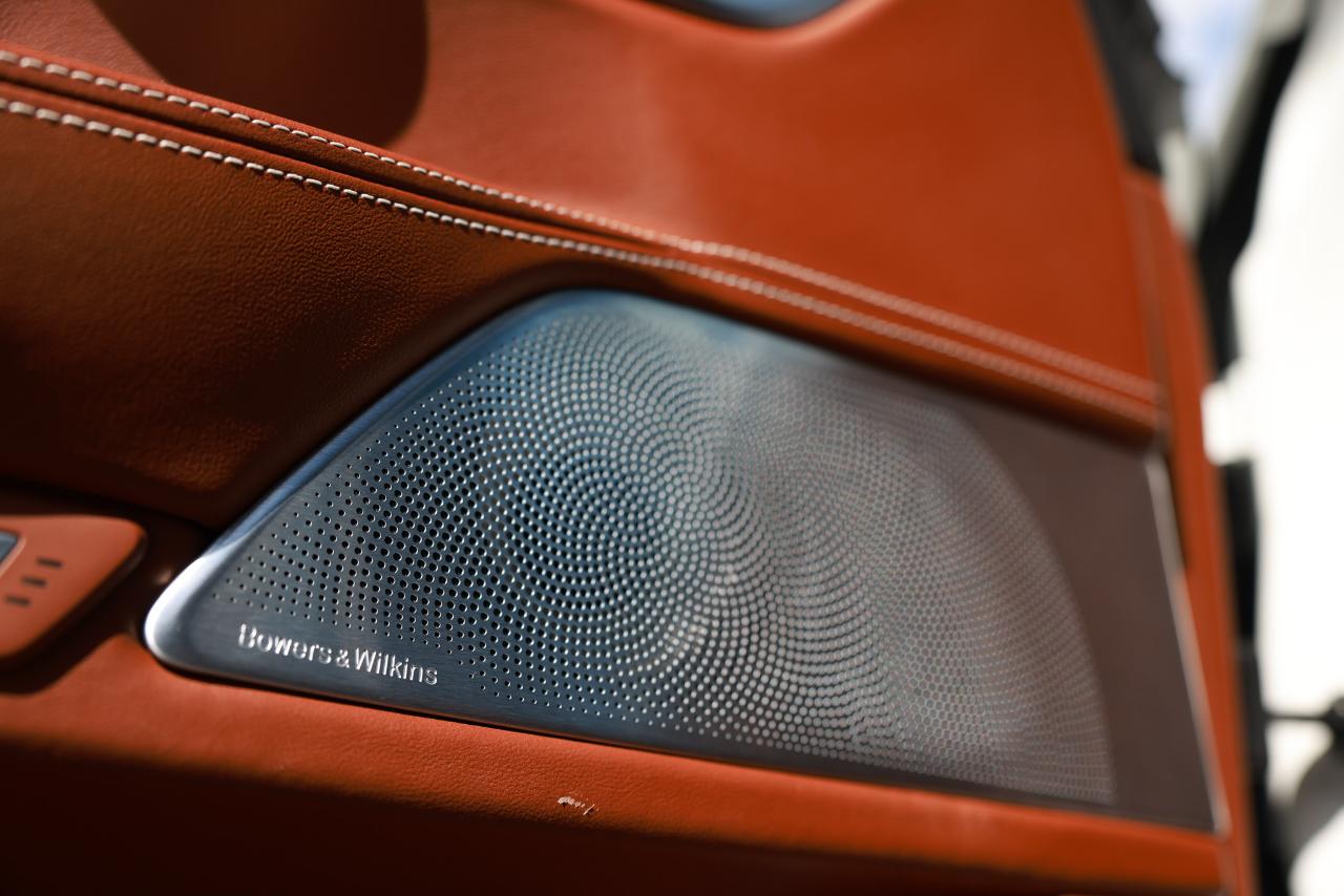 BMW 740e photo 71