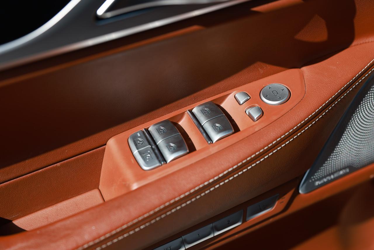 BMW 740e photo 72