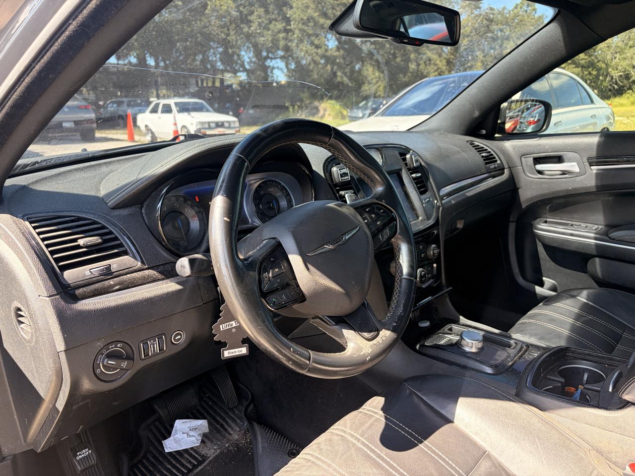 Chrysler 300  2018