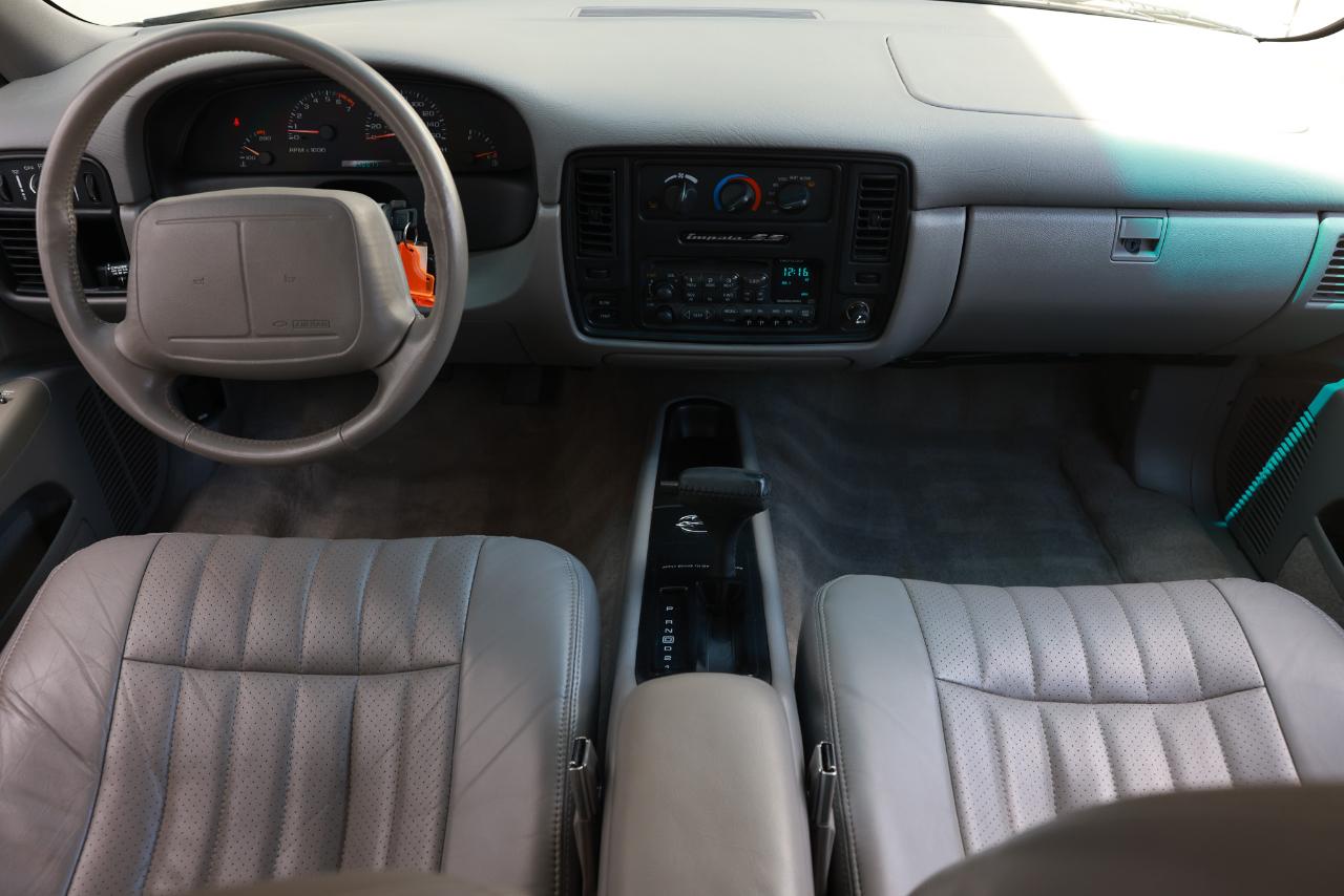 Chevrolet Caprice Classic/Impala SS/Caprice Police/Taxi Pkgs  1996