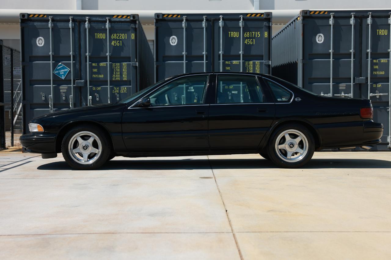 Chevrolet Caprice Classic/Impala SS/Caprice Police/Taxi Pkgs  1996
