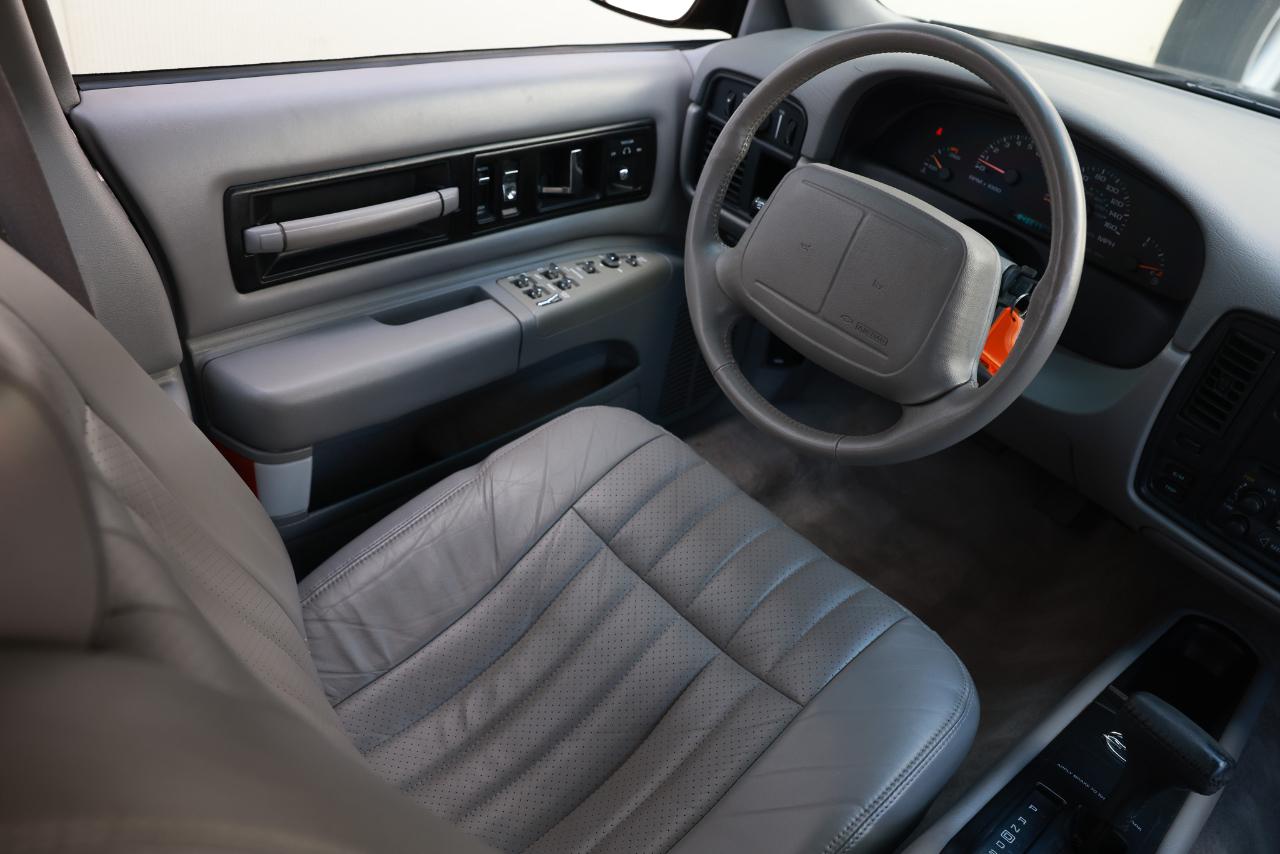 Chevrolet Caprice Classic/Impala SS/Caprice Police/Taxi Pkgs  1996
