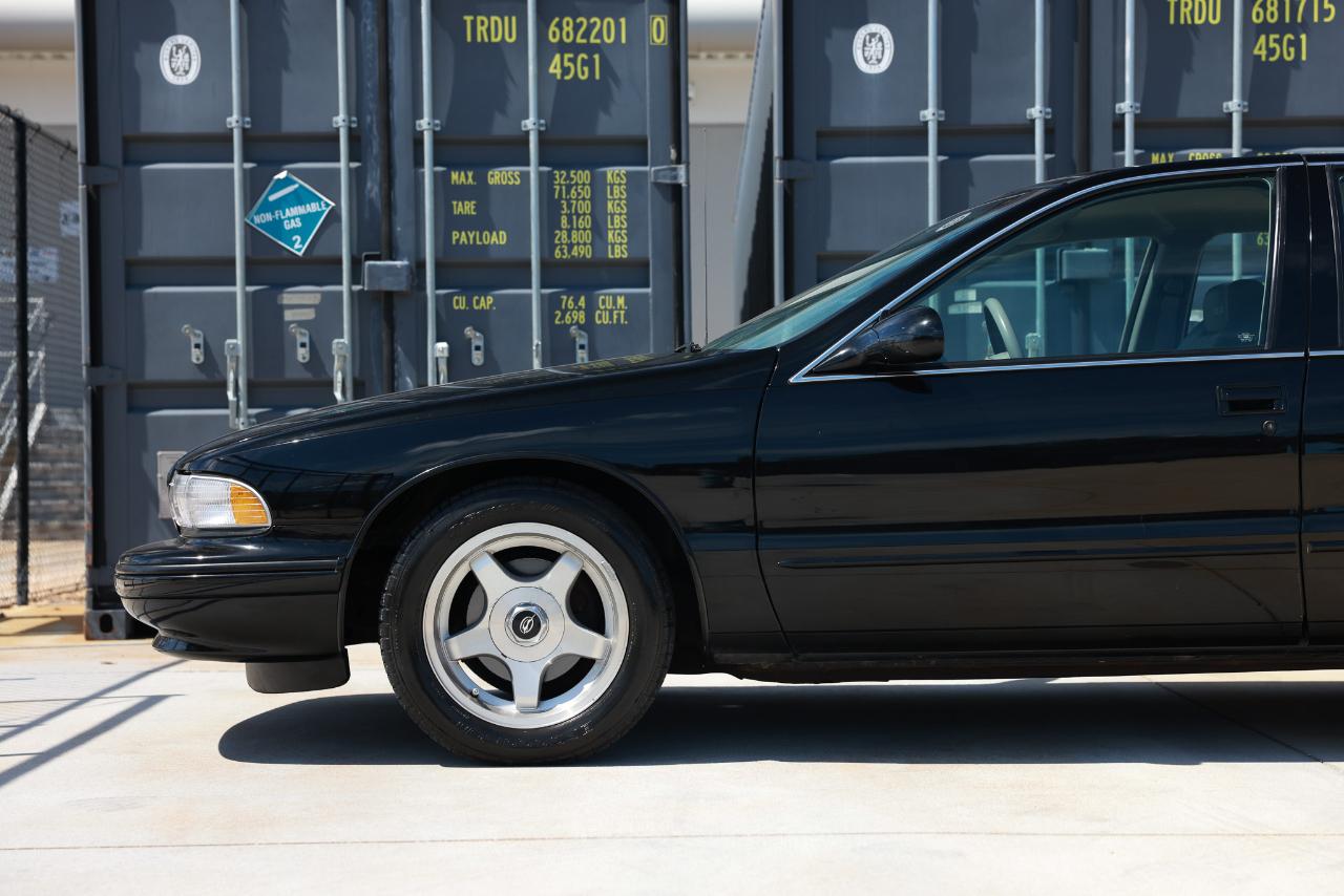 Chevrolet Caprice Classic/Impala SS/Caprice Police/Taxi Pkgs  1996