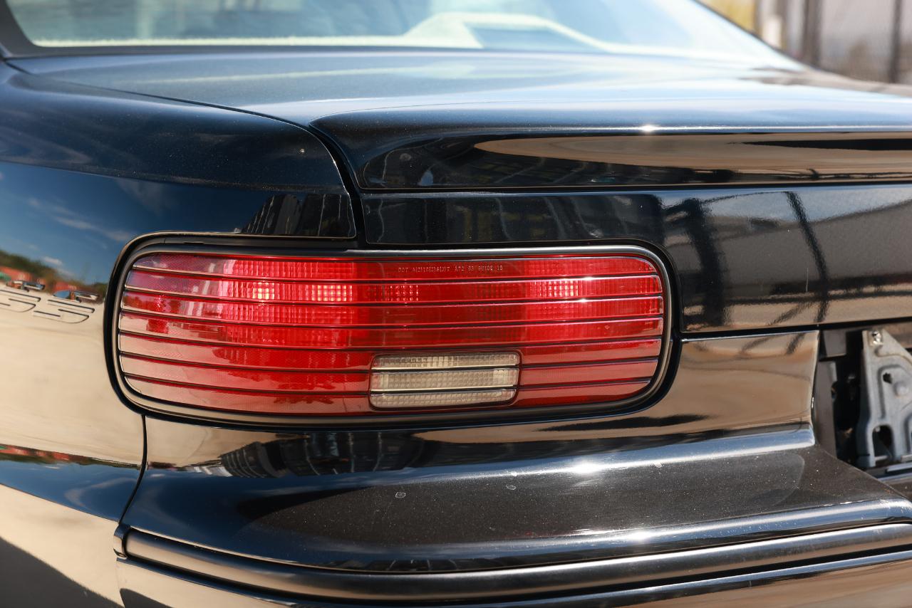 Chevrolet Caprice Classic/Impala SS/Caprice Police/Taxi Pkgs  1996