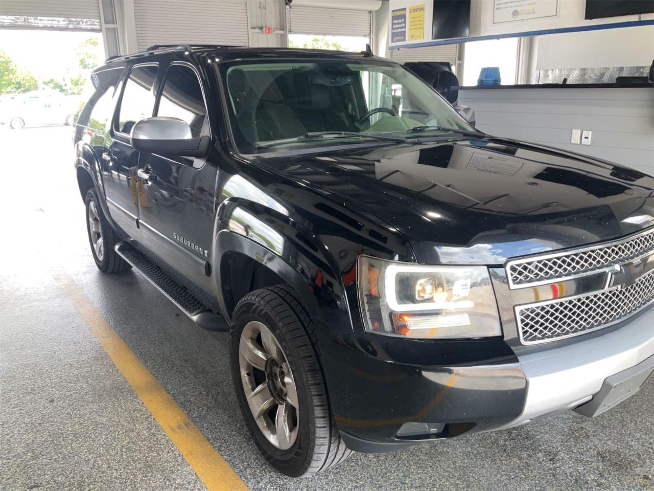 Chevrolet Suburban  2007