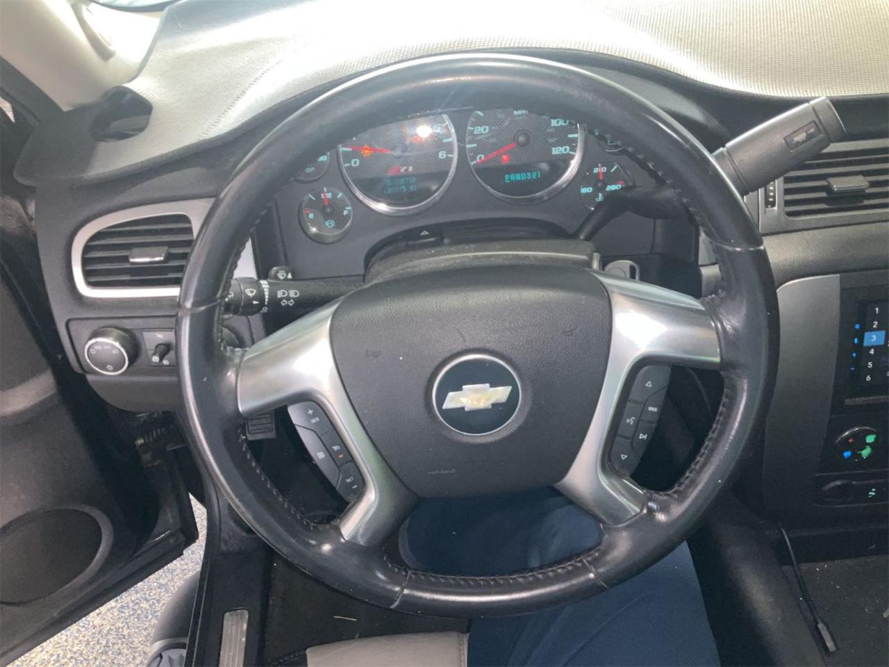 Chevrolet Suburban  2007
