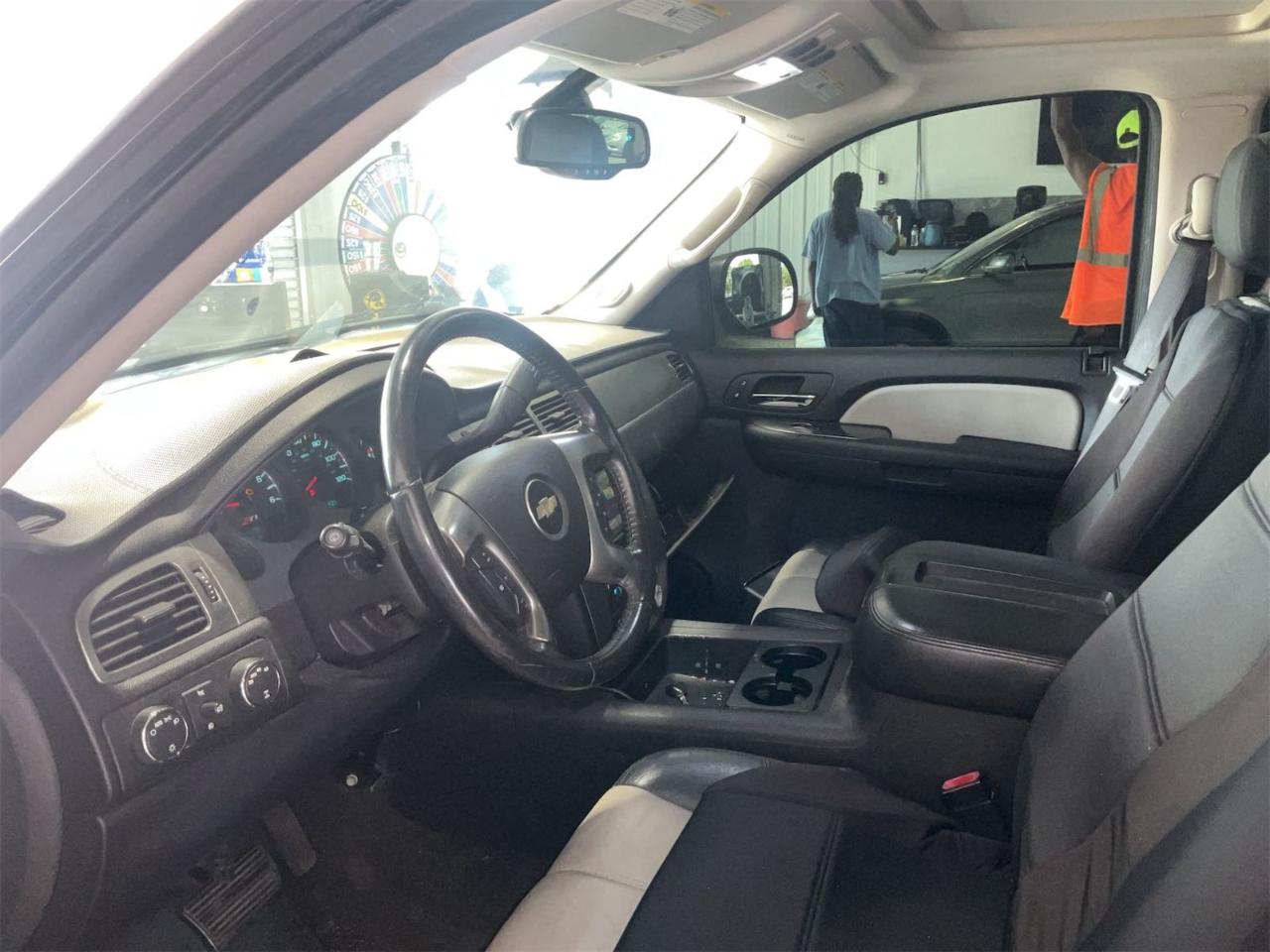 Chevrolet Suburban  2007