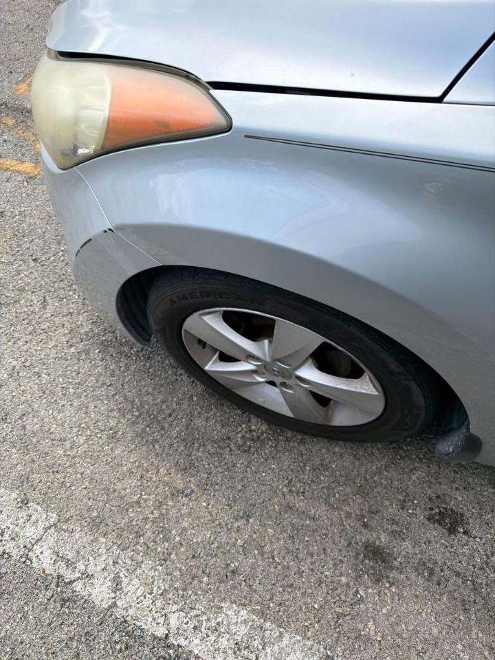 Hyundai Elantra  2013