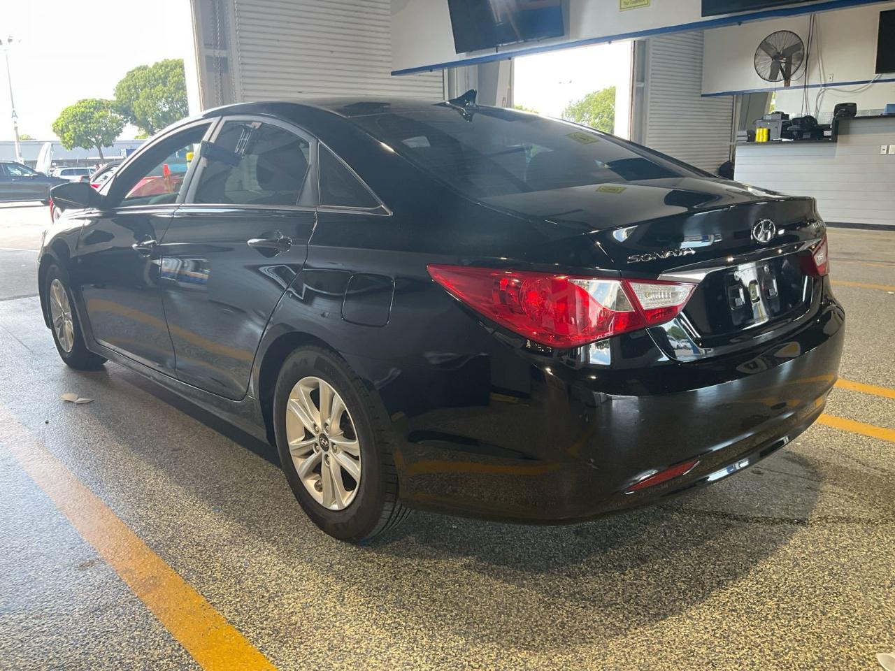 Hyundai Sonata  2011