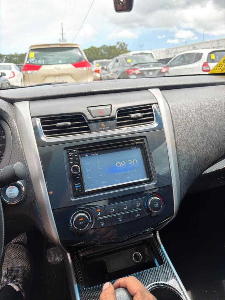Nissan Altima  2013