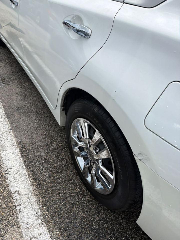 Nissan Altima  2013