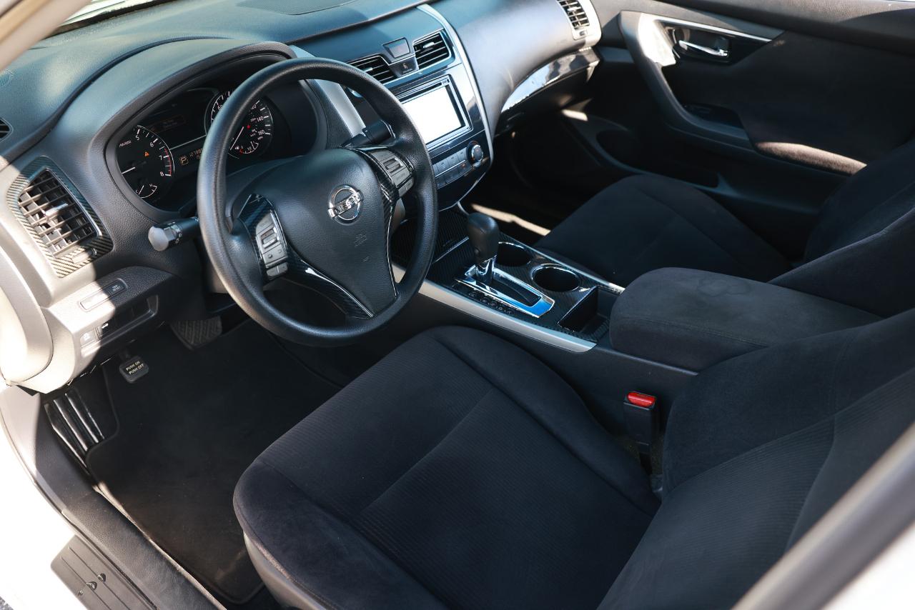 Nissan Altima  2013