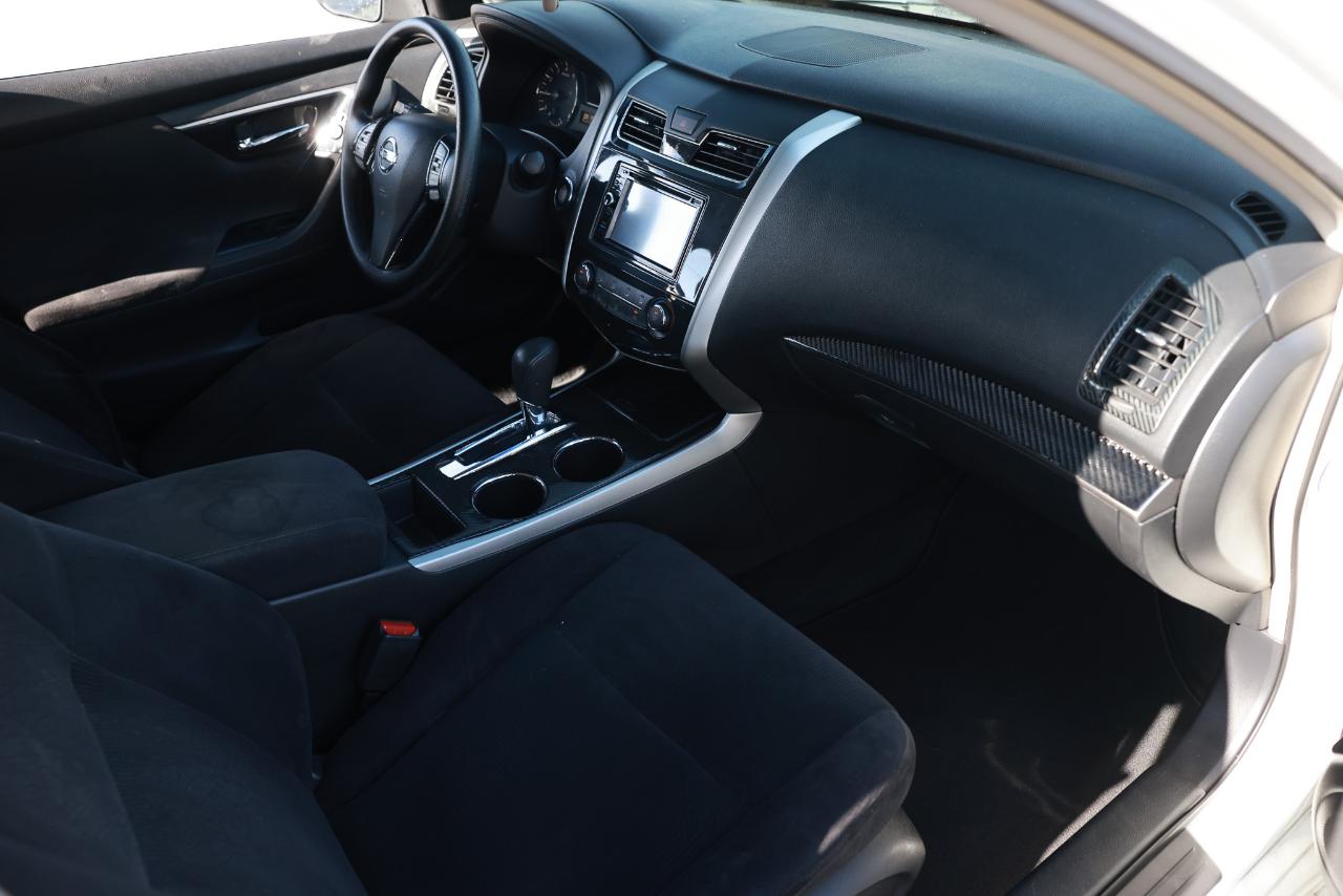 Nissan Altima  2013
