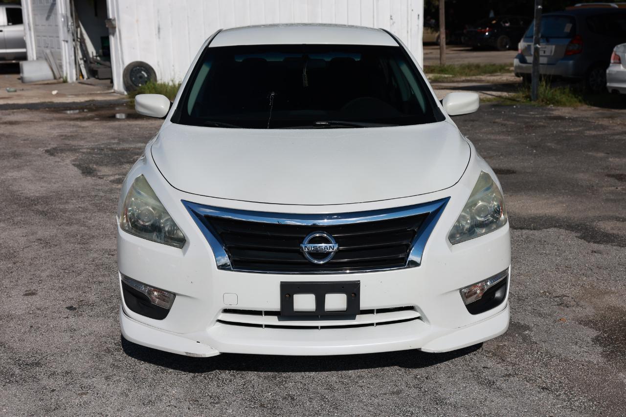 Nissan Altima  2013