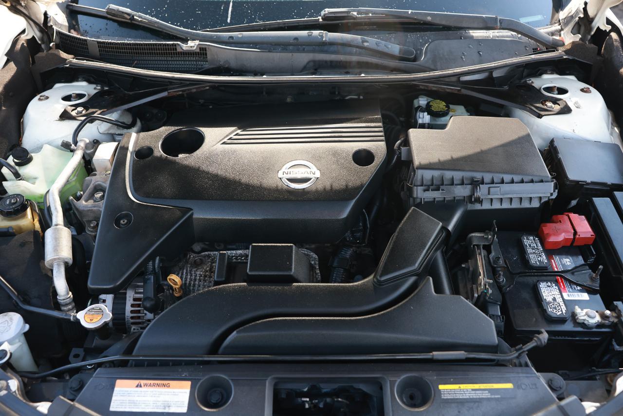 Nissan Altima  2013