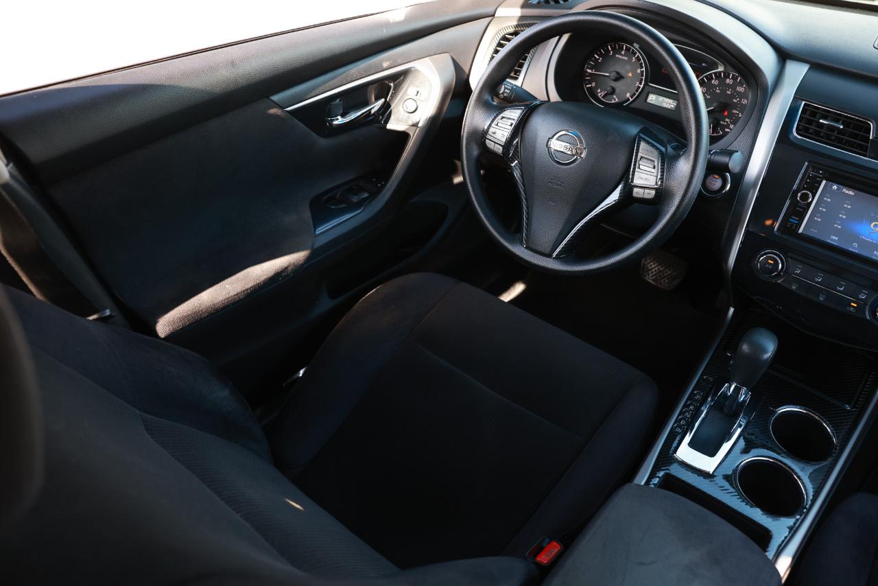 Nissan Altima  2013