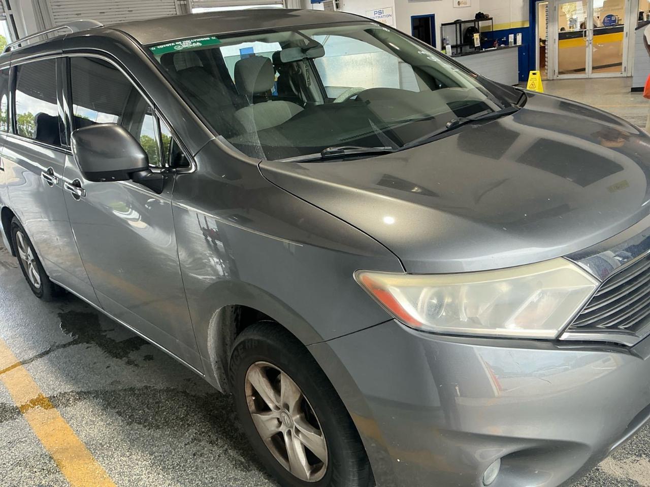 Nissan Quest  2016