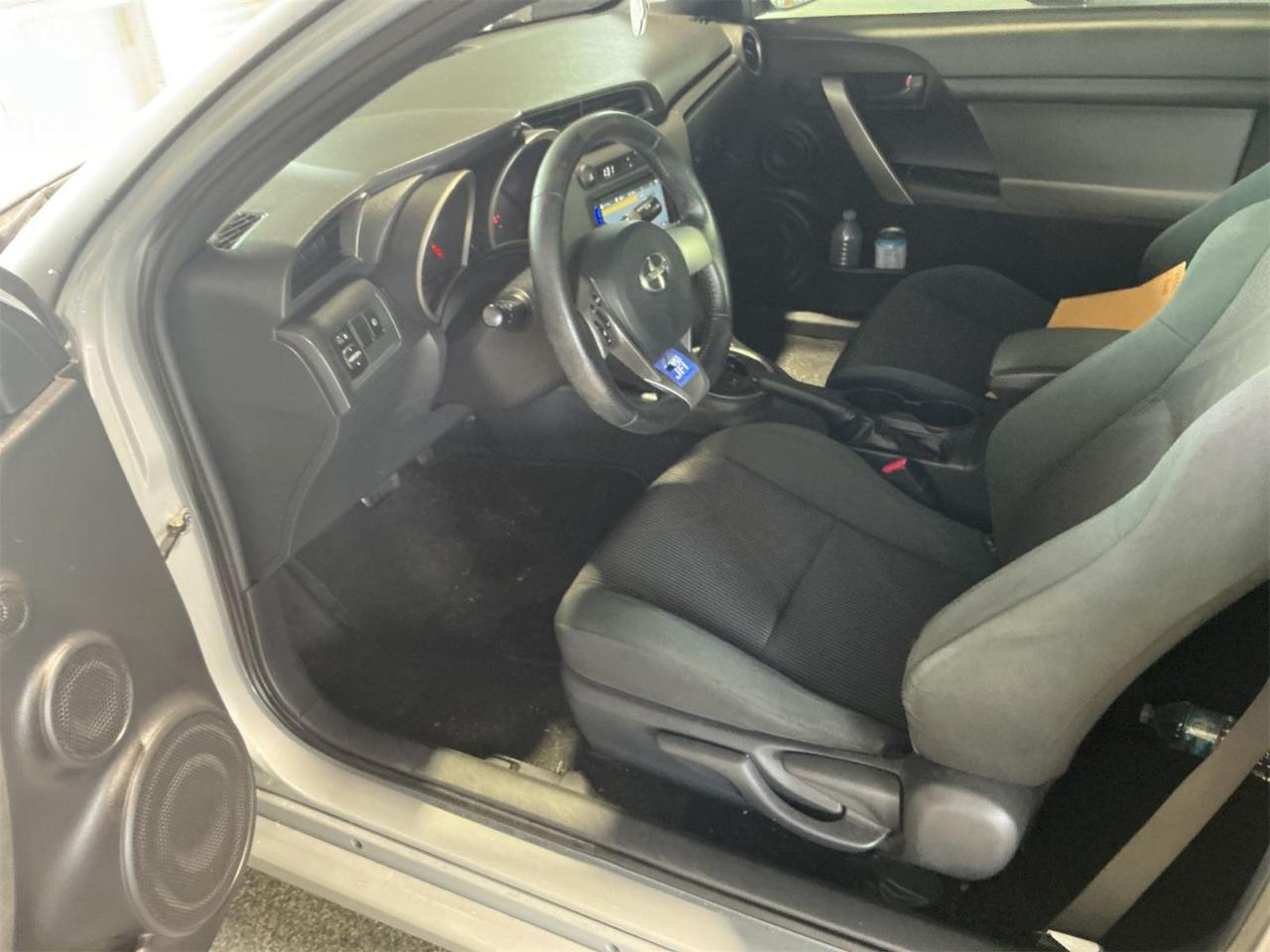 Scion tC  2012