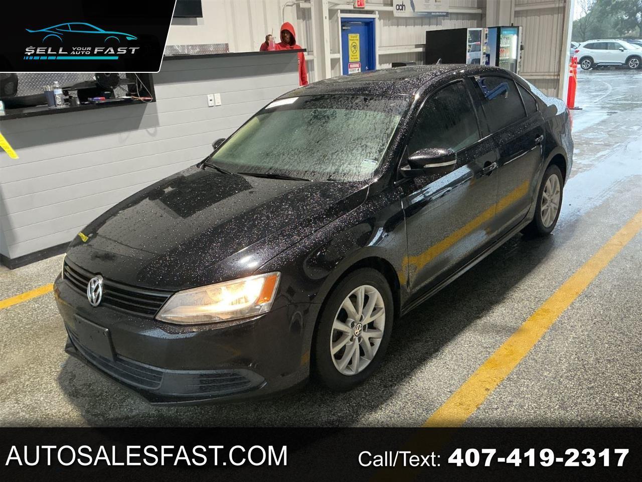 Volkswagen Jetta Sedan  2012