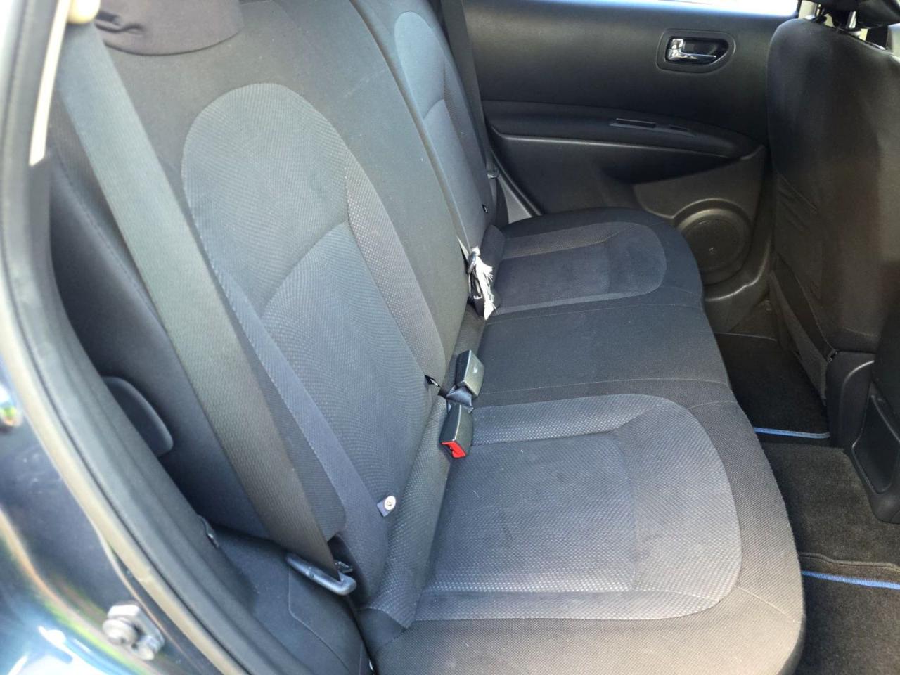 Nissan Rogue  2013