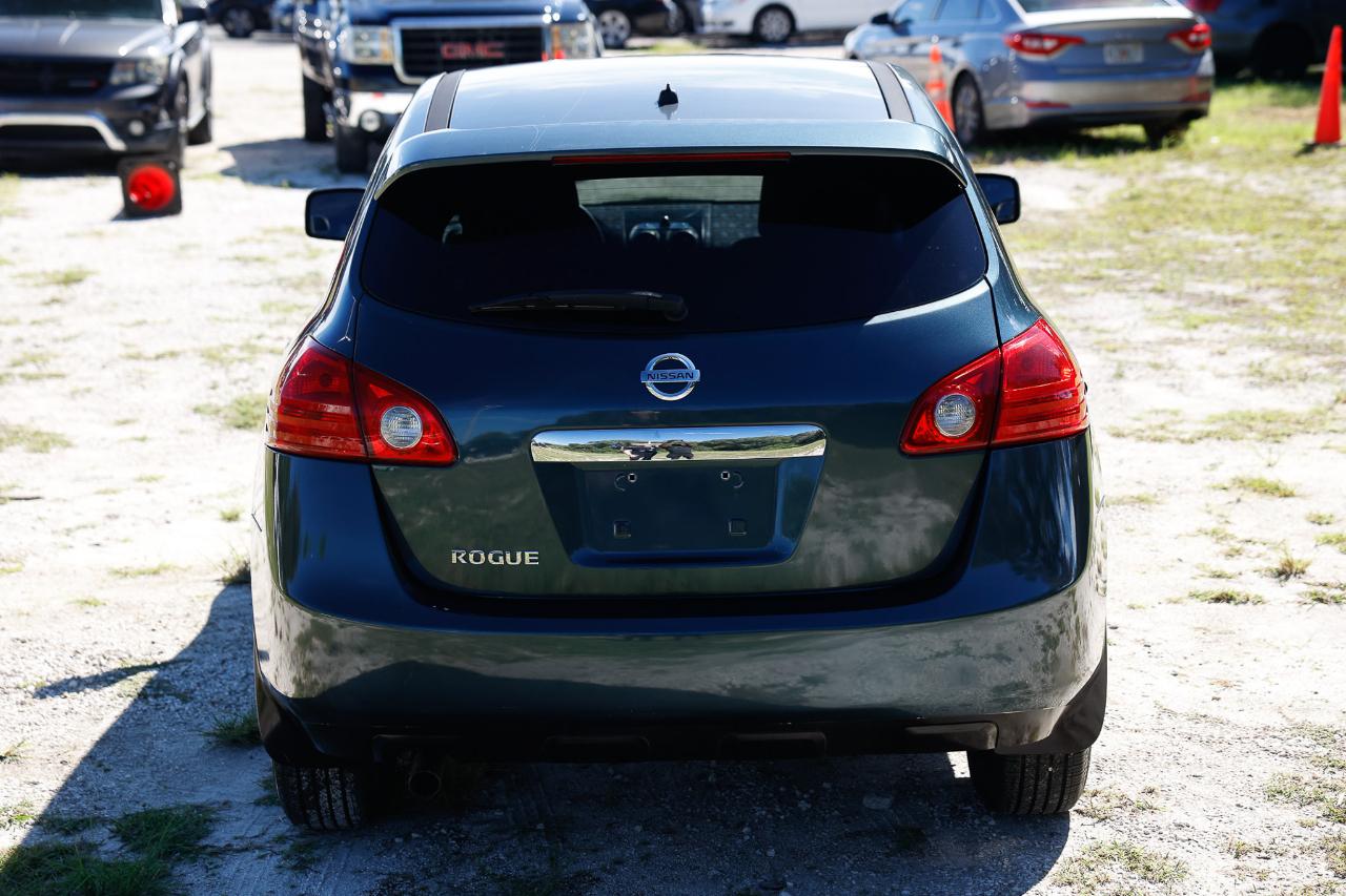 Nissan Rogue  2013