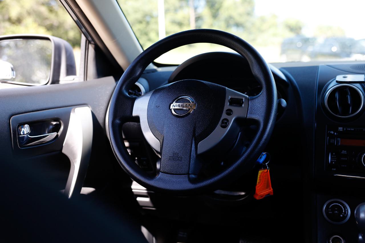 Nissan Rogue  2013