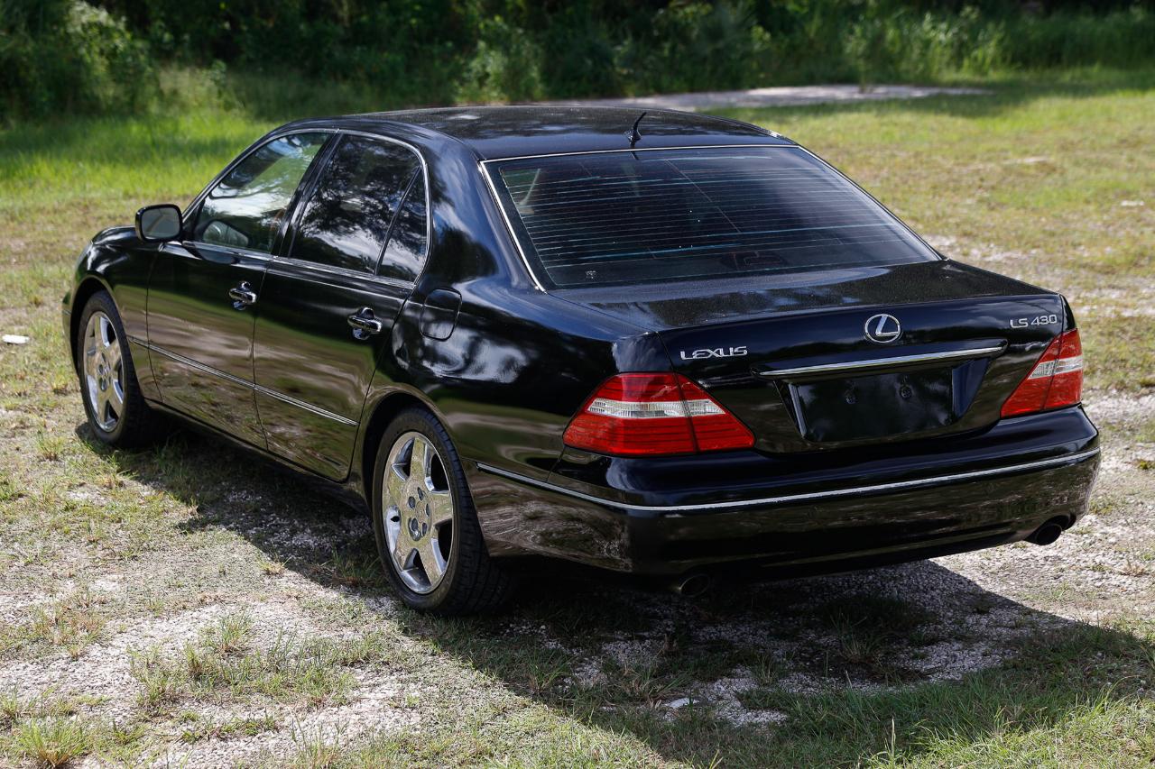 Lexus LS 430  2005