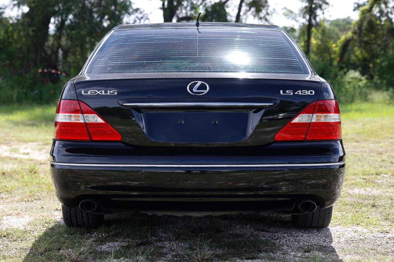 Lexus LS 430  2005