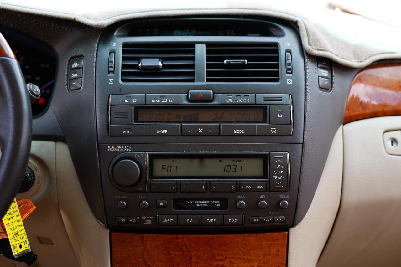 Lexus LS 430  2005