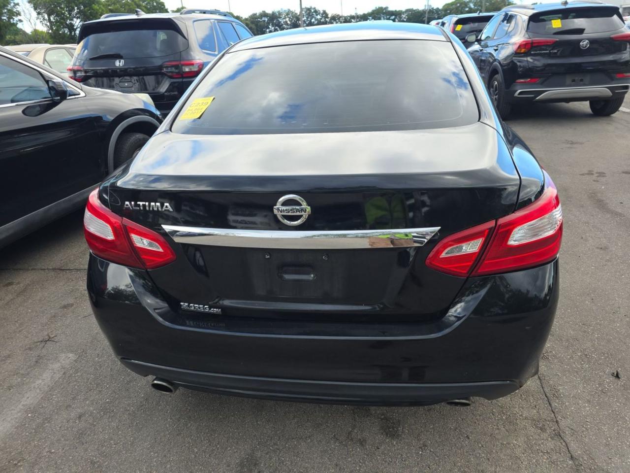 Nissan Altima  2017