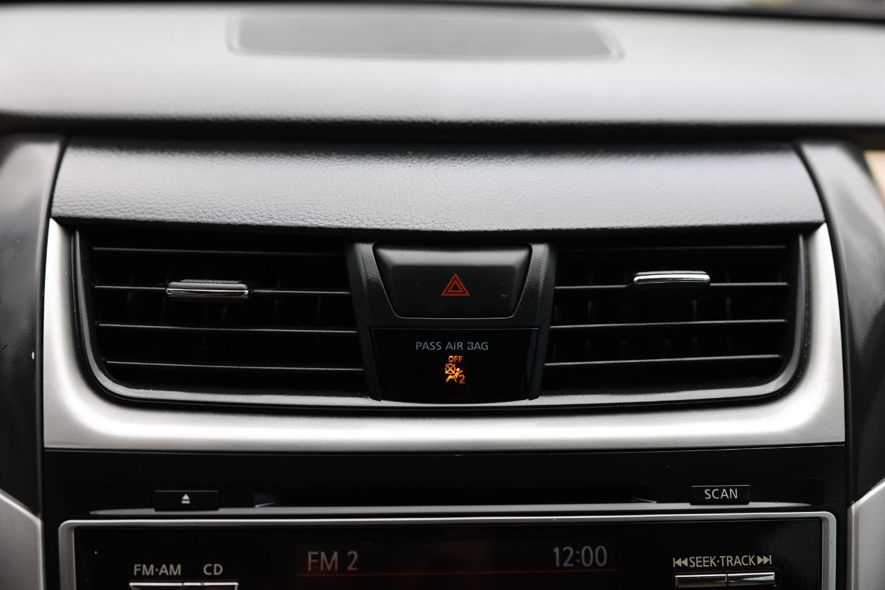 Nissan Altima  2017