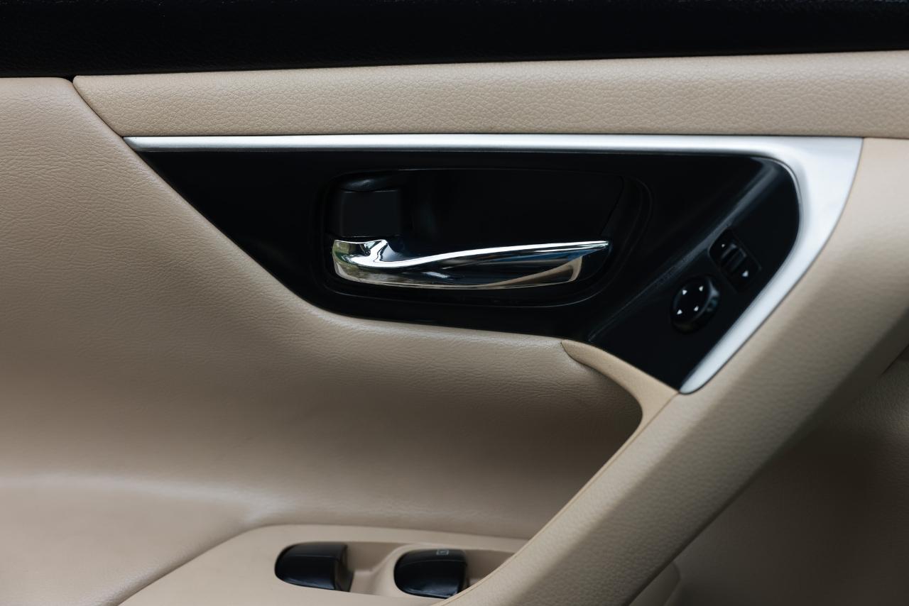 Nissan Altima  2017