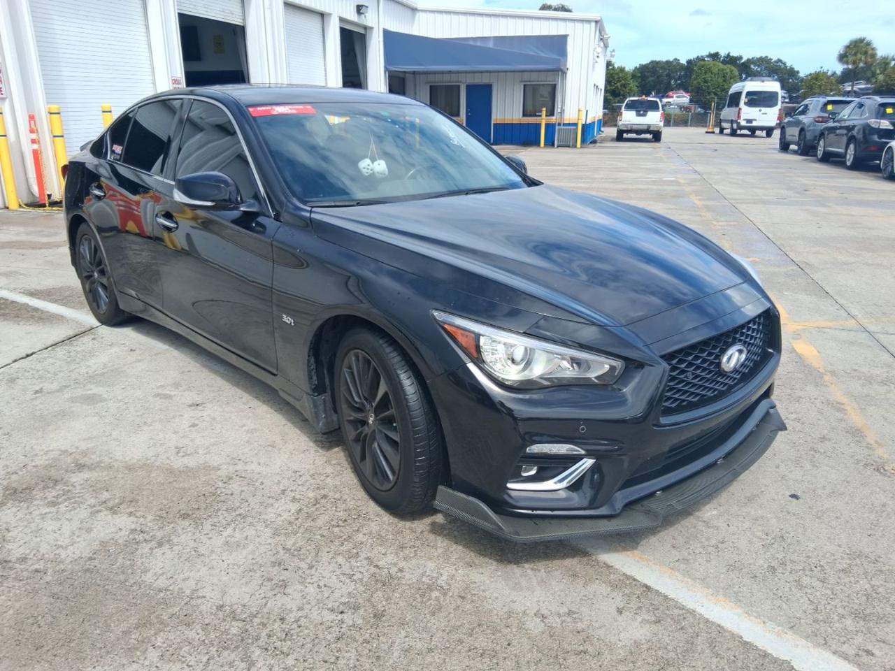 Infiniti Q50  2020