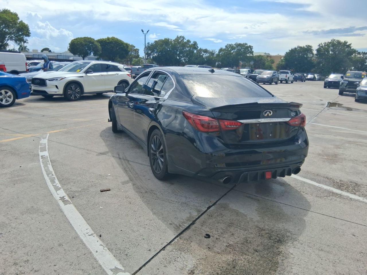 Infiniti Q50  2020