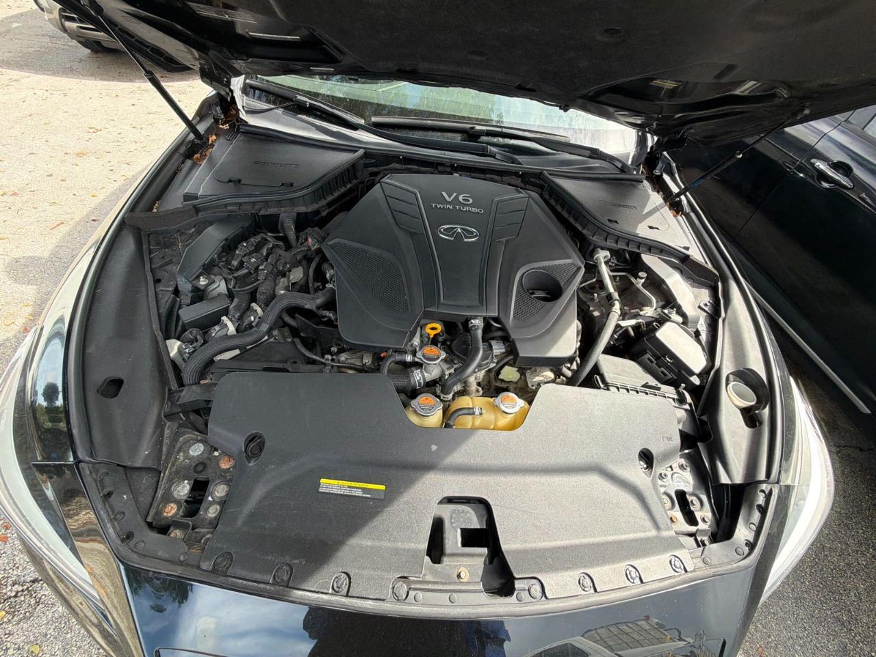 Infiniti Q50  2020