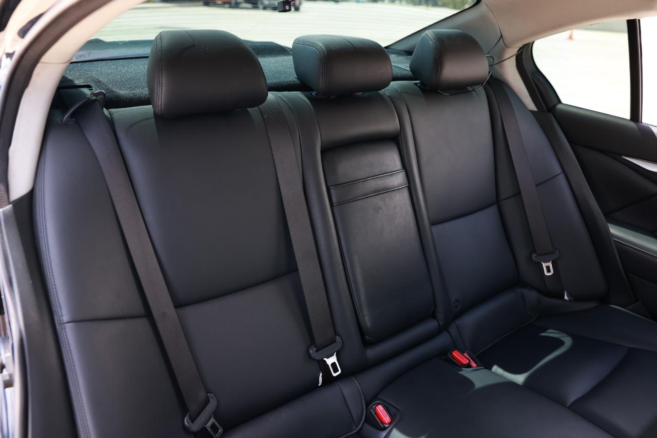 Infiniti Q50  2020