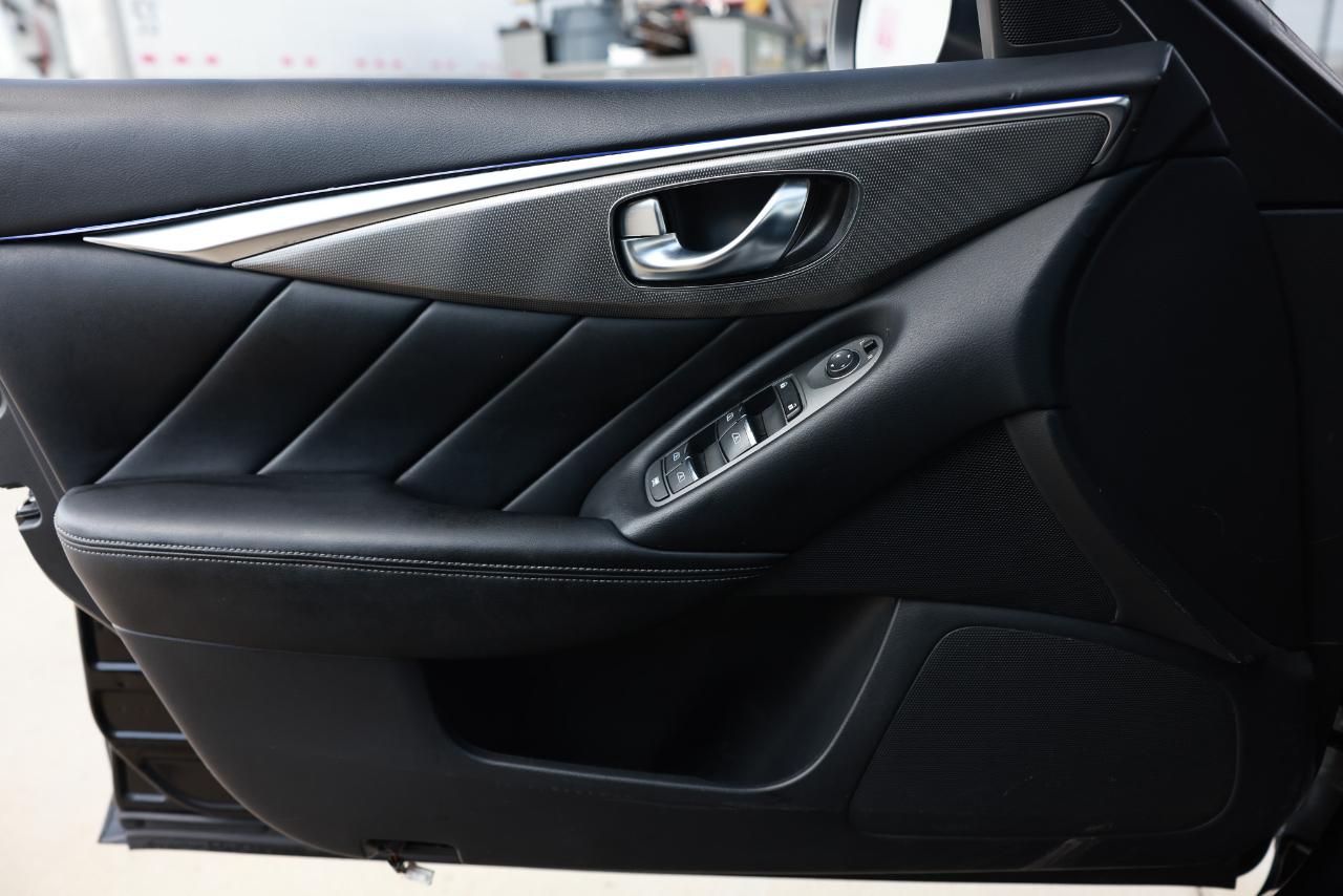 Infiniti Q50  2020