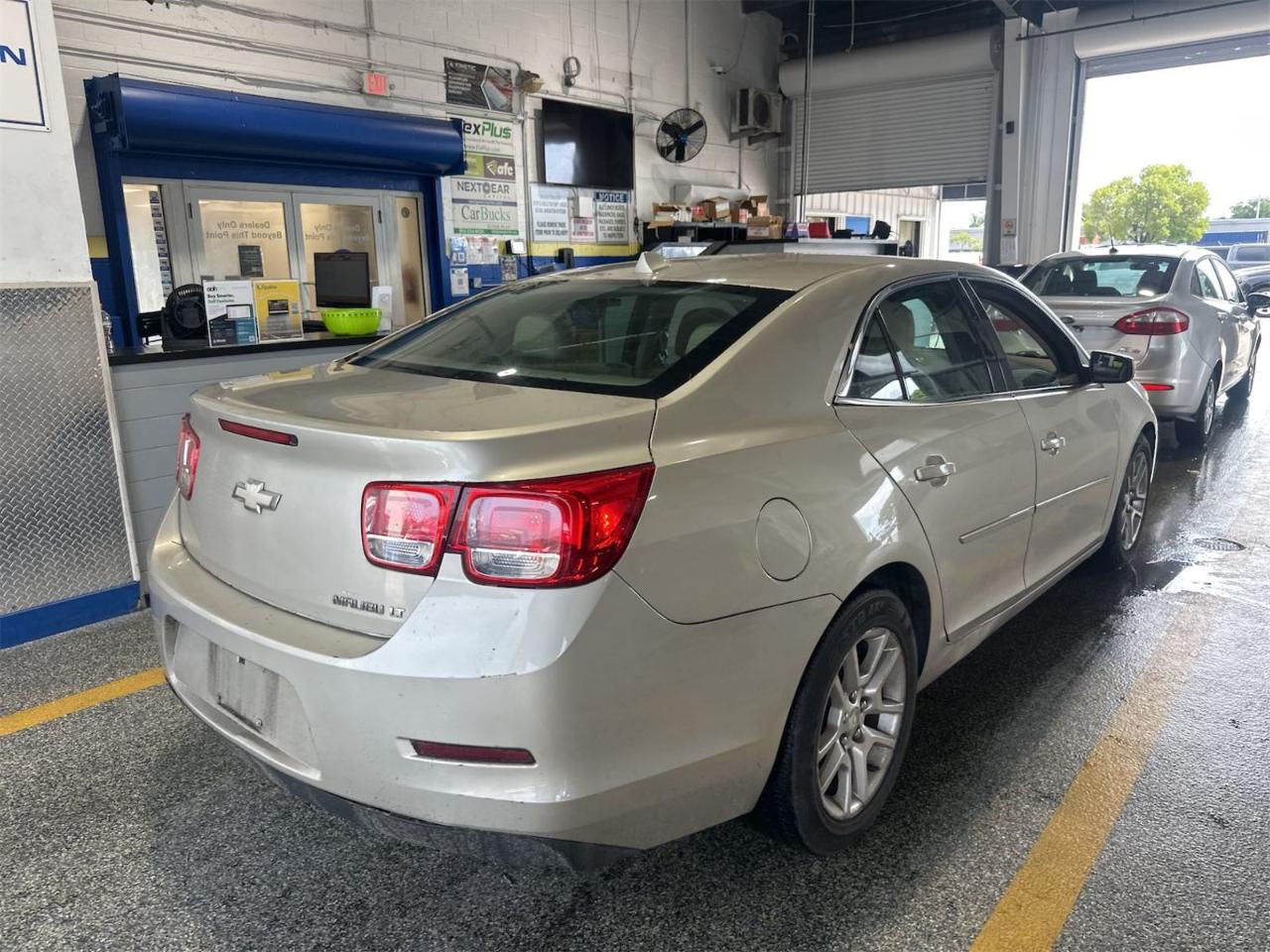 Chevrolet Malibu  2013