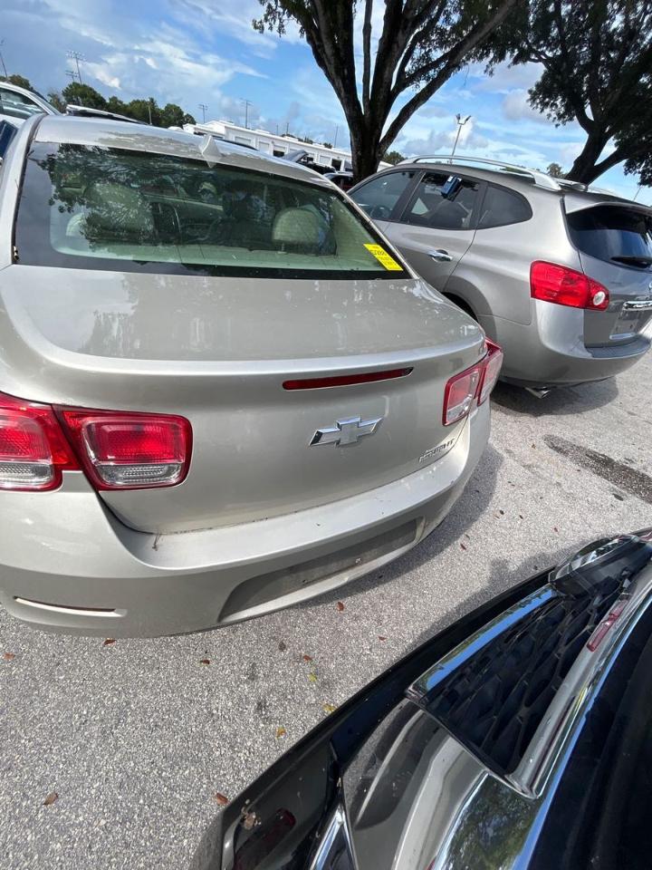 Chevrolet Malibu  2013