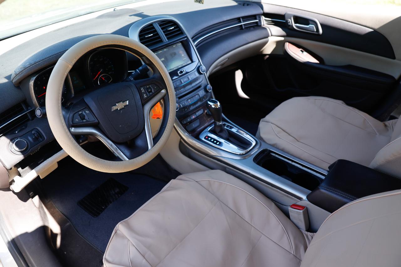 Chevrolet Malibu photo 4