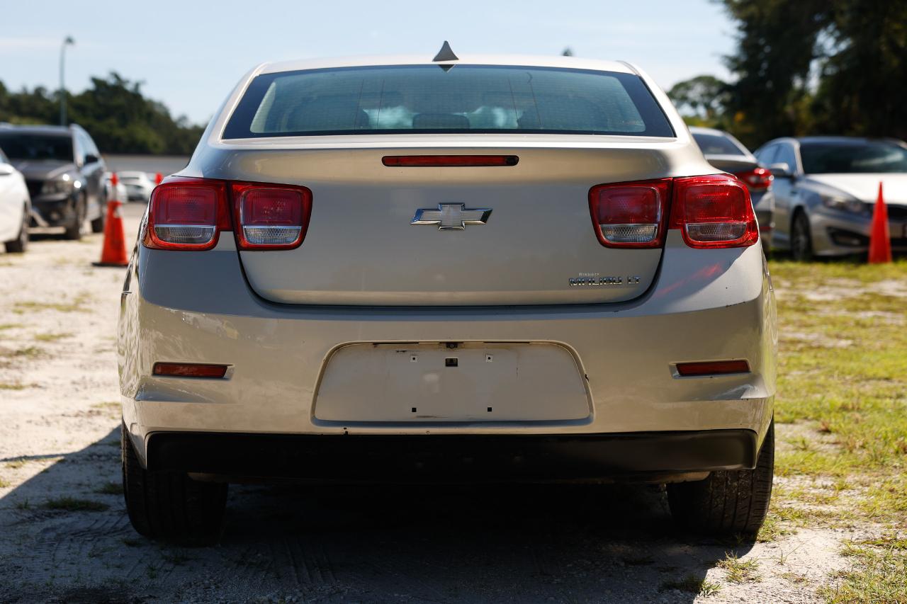 Chevrolet Malibu photo 7